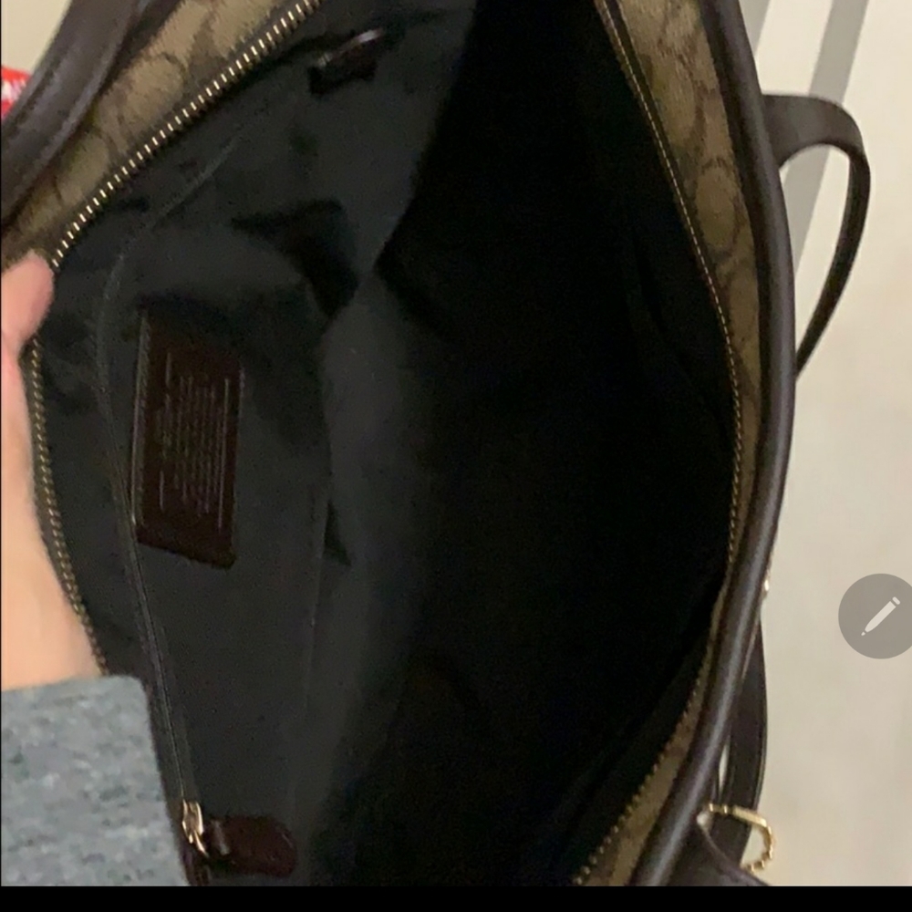 Coach purse - Picture 3 of 3